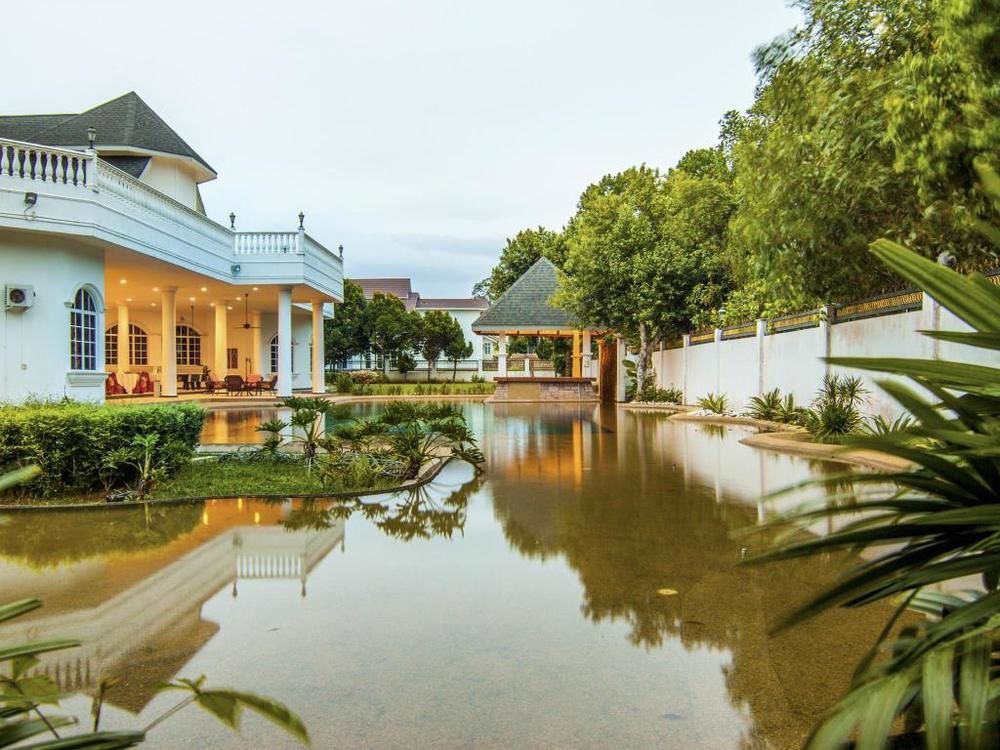 The Kahaani Hotel Ayer Keroh Esterno foto